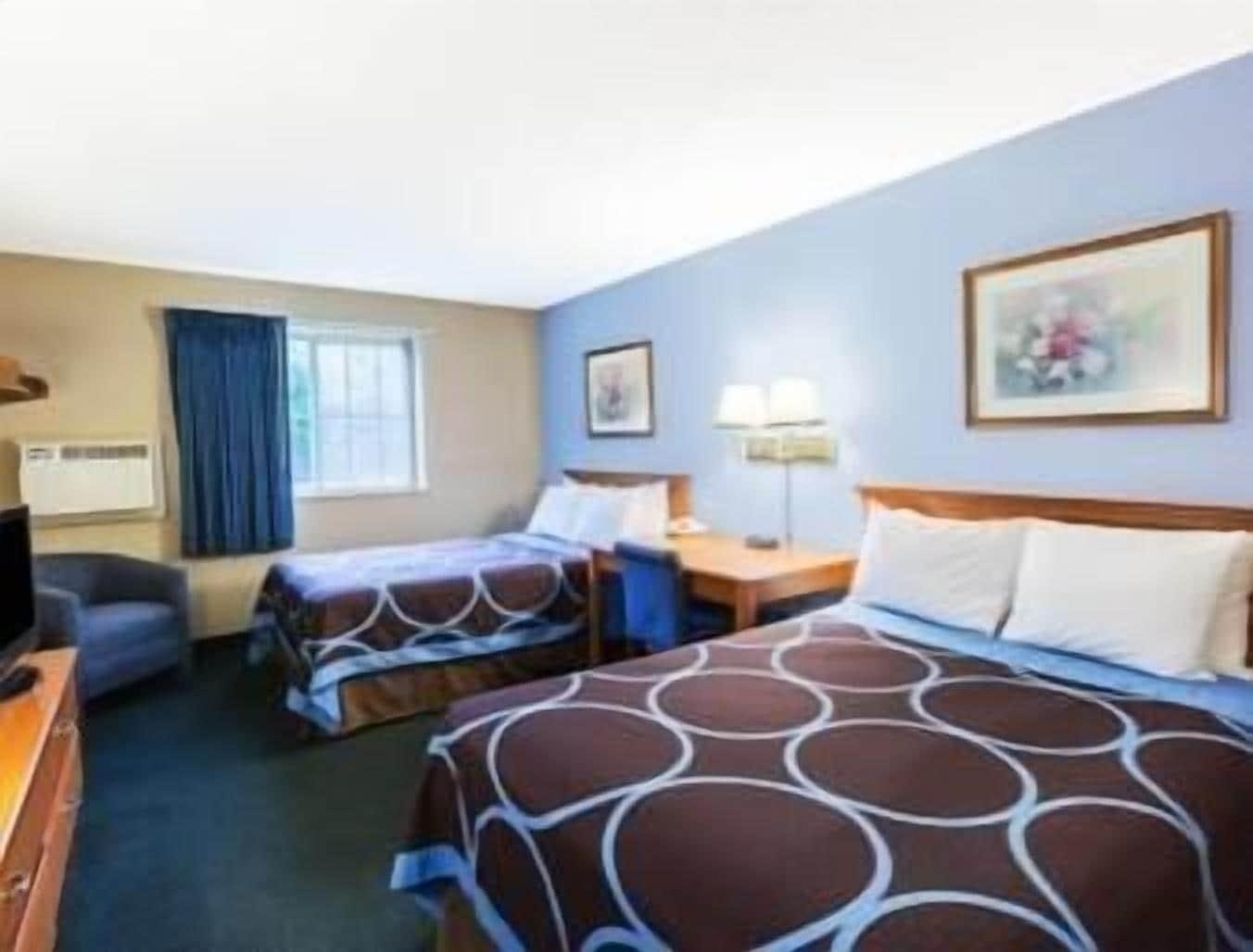 Super 8 By Wyndham East Stroudsburg - Poconos Otel Dış mekan fotoğraf